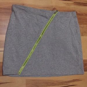 Mini grey skirt 💕